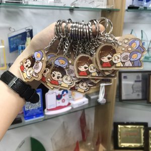 Làm móc khóa mica tại Hà Nội giá xưởng, giao hàng nhanh